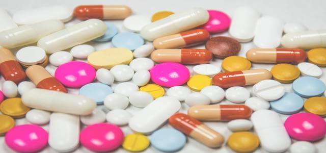 組み合わせ（ハイブリッド）型医薬品？組み合わせ薬剤の誕生も